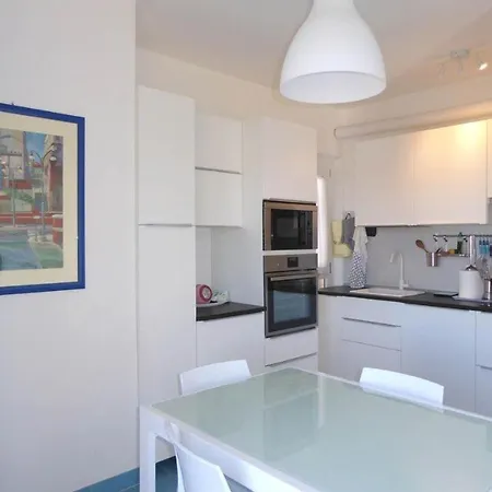 725 - Trilocale Al Primo Piano A Nuovo - Bellissima Vista Mare - A 200 Mt Dalla - Climatizzato Inclusa Al White Club アパート マルチェッリ