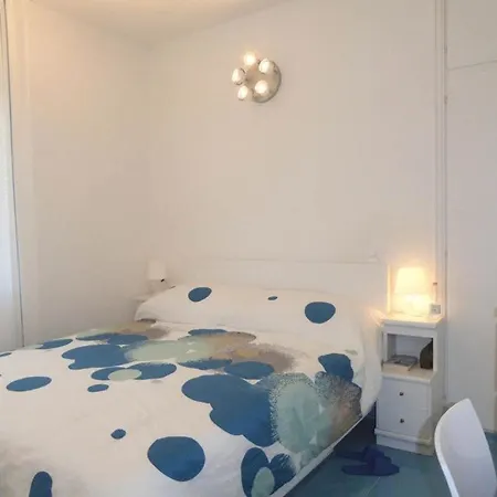 725 - Trilocale Al Primo Piano A Nuovo - Bellissima Vista Mare - A 200 Mt Dalla - Climatizzato Inclusa Al White Club アパート マルチェッリ