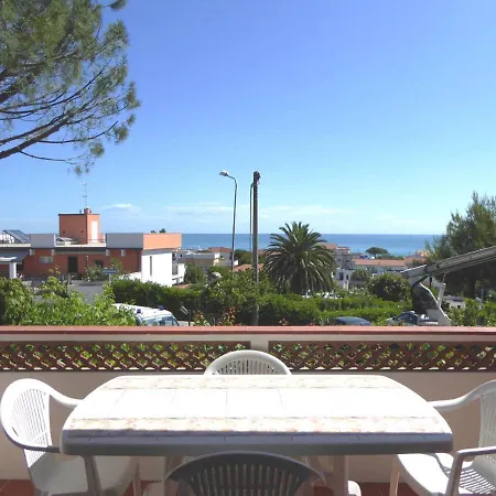 725 - Trilocale Al Primo Piano A Nuovo - Bellissima Vista Mare - A 200 Mt Dalla - Climatizzato Inclusa Al White Club