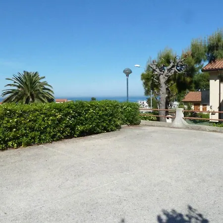 アパート 725 - Trilocale Al Primo Piano A Nuovo - Bellissima Vista Mare - A 200 Mt Dalla - Climatizzato Inclusa Al White Club *